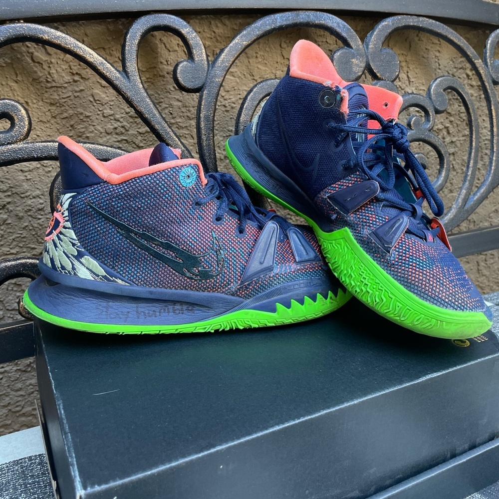 Nike Kyrie 7 *Midnight Navy Sneakers-with the 
“All Seeing Eye” -Men’s Size 8